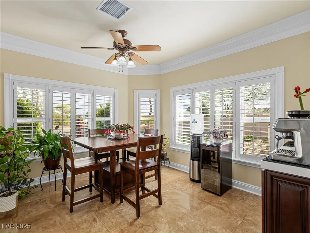 5340 Campbell, Las Vegas, NV 89149