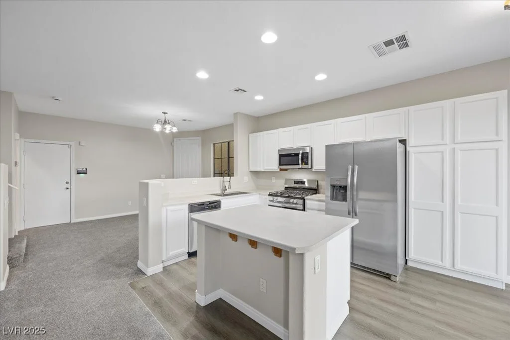 6460 Raven Hall, North Las Vegas, NV 89084