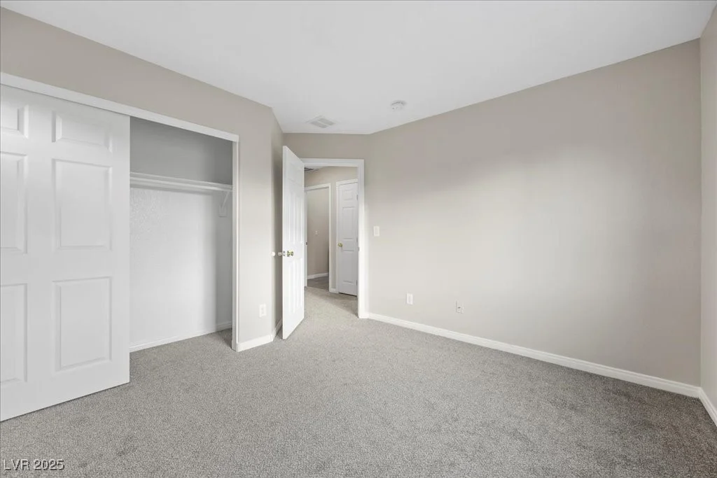 6460 Raven Hall, North Las Vegas, NV 89084