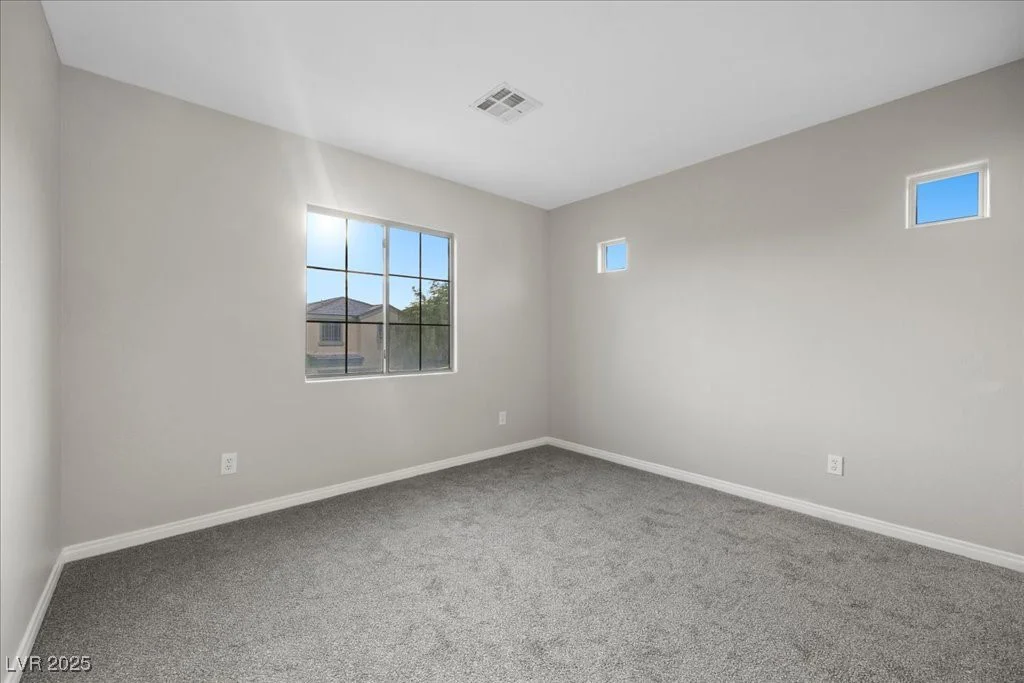 6460 Raven Hall, North Las Vegas, NV 89084