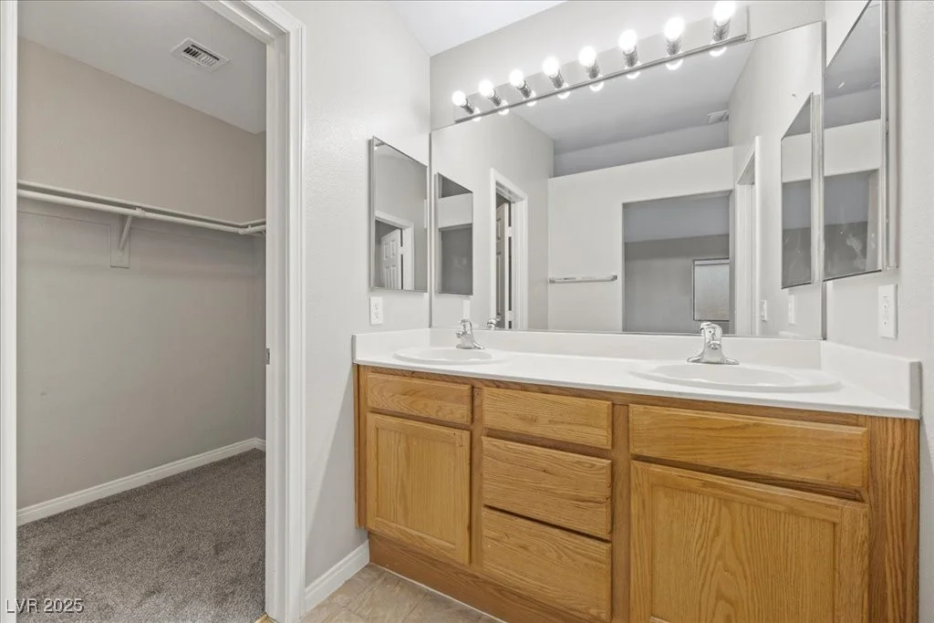 6460 Raven Hall, North Las Vegas, NV 89084