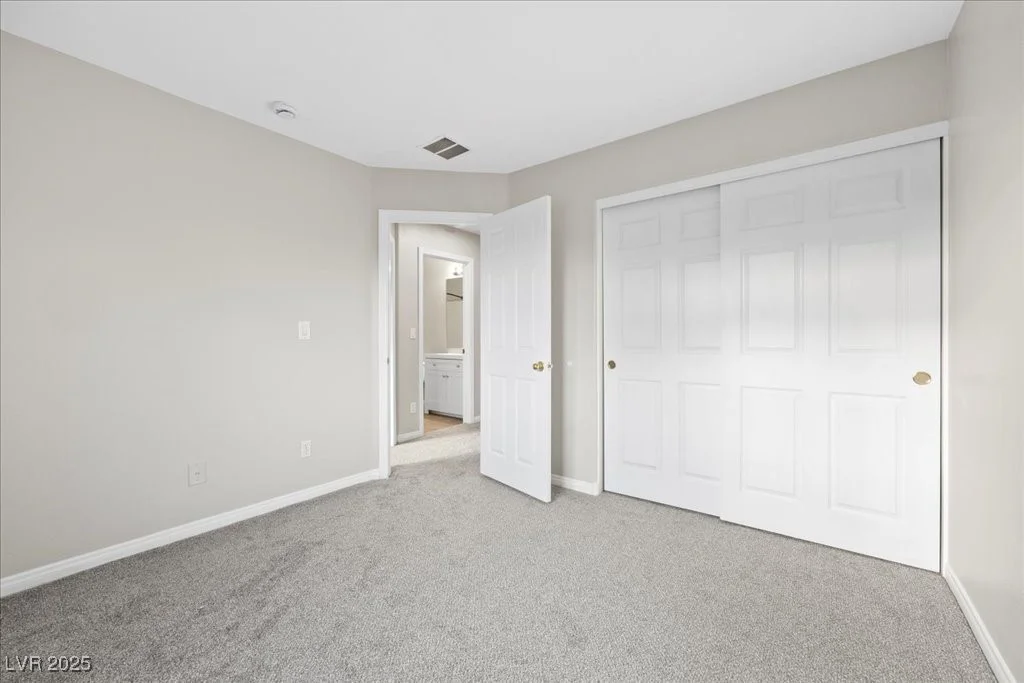 6460 Raven Hall, North Las Vegas, NV 89084