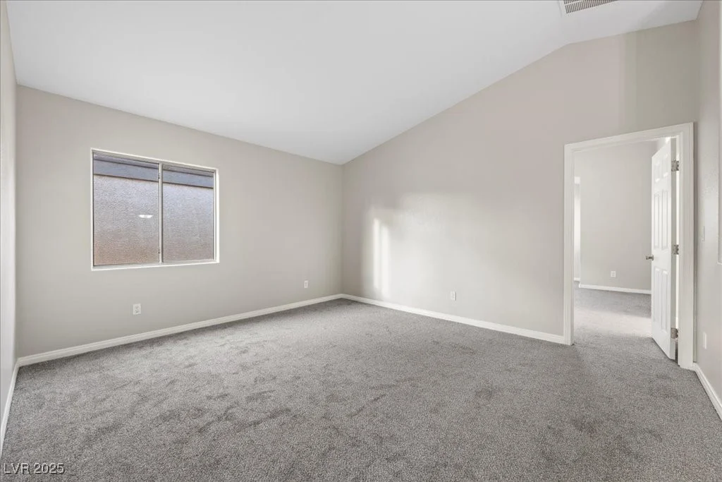 6460 Raven Hall, North Las Vegas, NV 89084