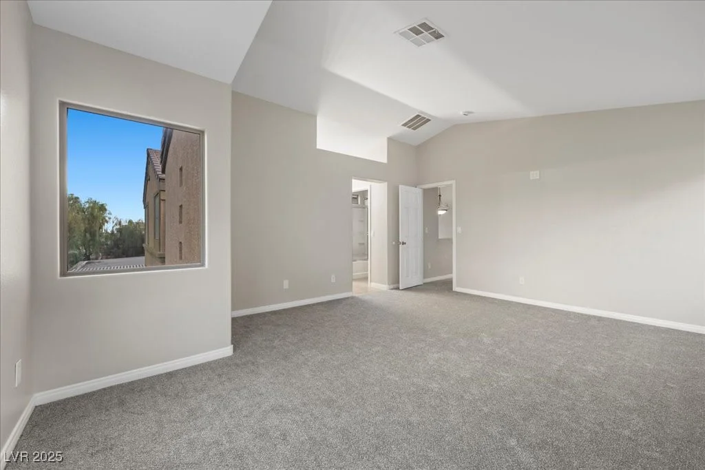 6460 Raven Hall, North Las Vegas, NV 89084