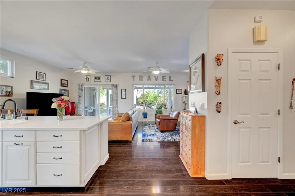 2150 Maple Heights, Henderson, NV 89052