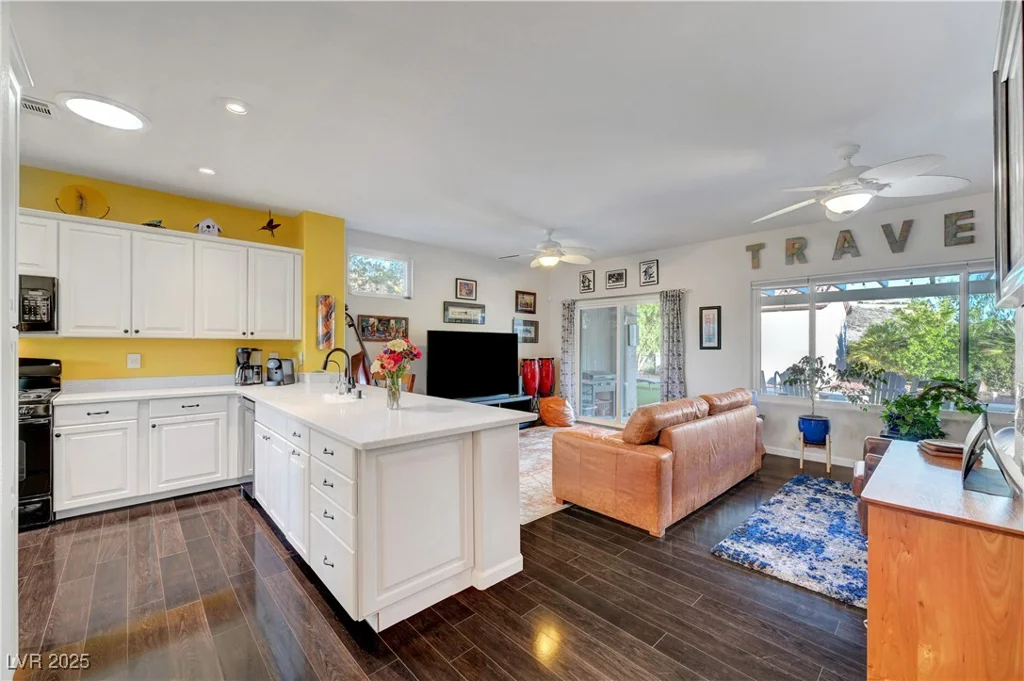 2150 Maple Heights, Henderson, NV 89052