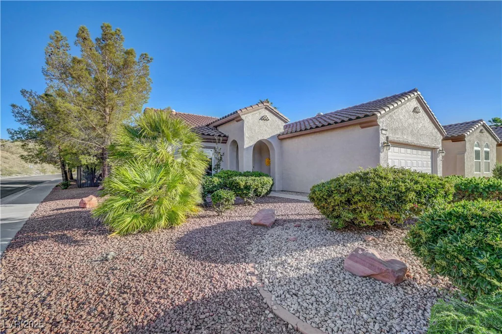 2150 Maple Heights, Henderson, NV 89052
