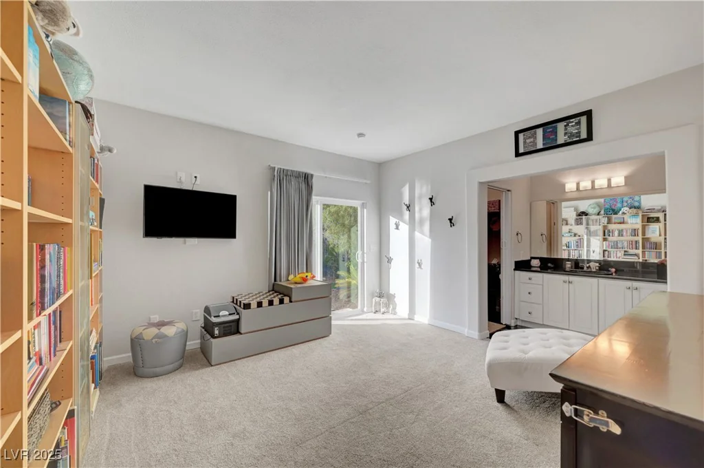 2150 Maple Heights, Henderson, NV 89052