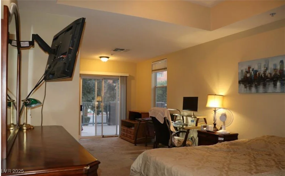 63 Agate, Las Vegas, NV 89123