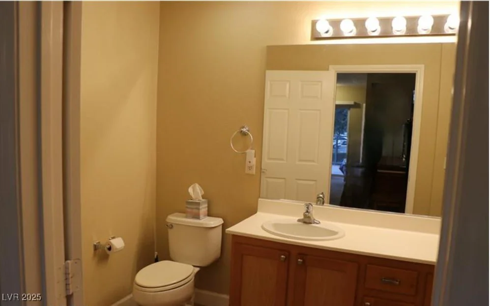 63 Agate, Las Vegas, NV 89123