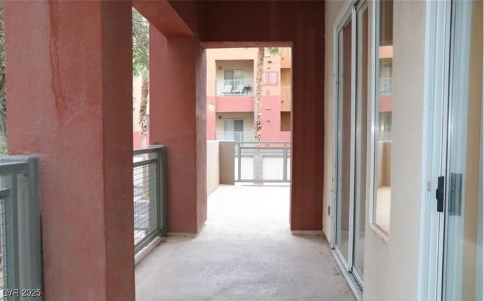 63 Agate, Las Vegas, NV 89123