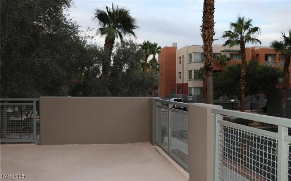 63 Agate, Las Vegas, NV 89123