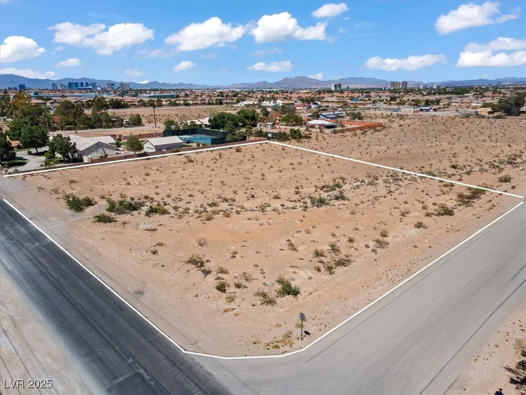 EDMOND, Las Vegas, NV 89139