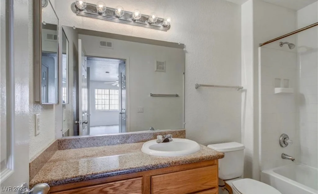 3318 Decatur, Las Vegas, NV 89130