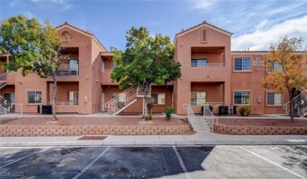 3318 Decatur, Las Vegas, NV 89130