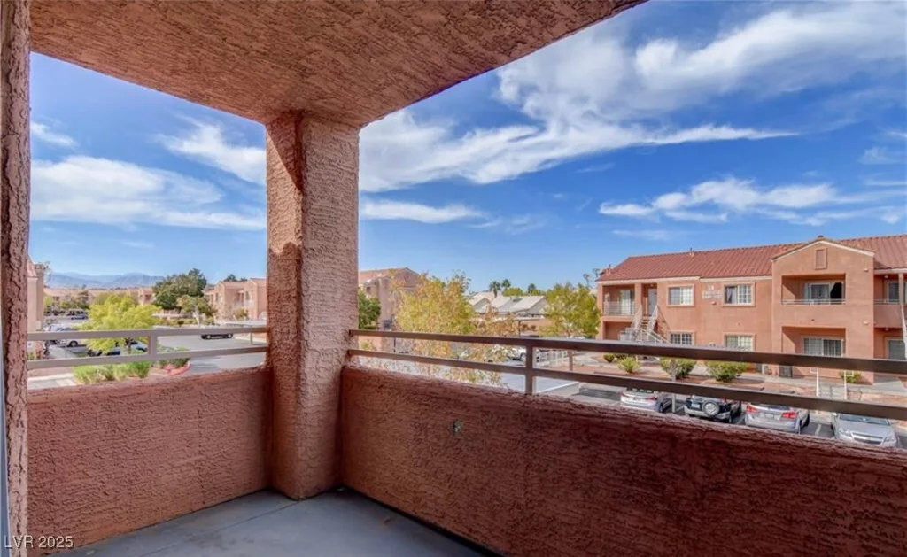 3318 Decatur, Las Vegas, NV 89130