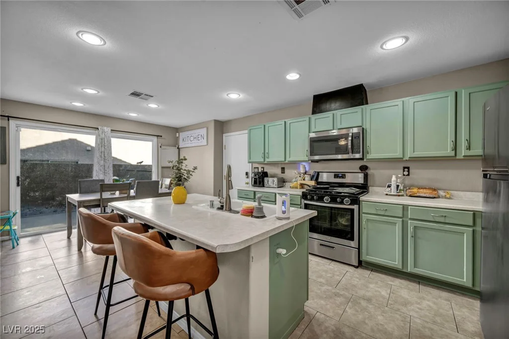 5308 Carlsbad Heights, North Las Vegas, NV 89081