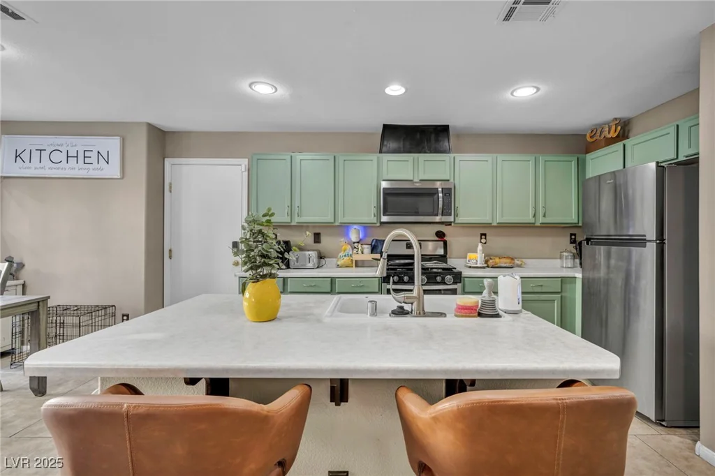 5308 Carlsbad Heights, North Las Vegas, NV 89081