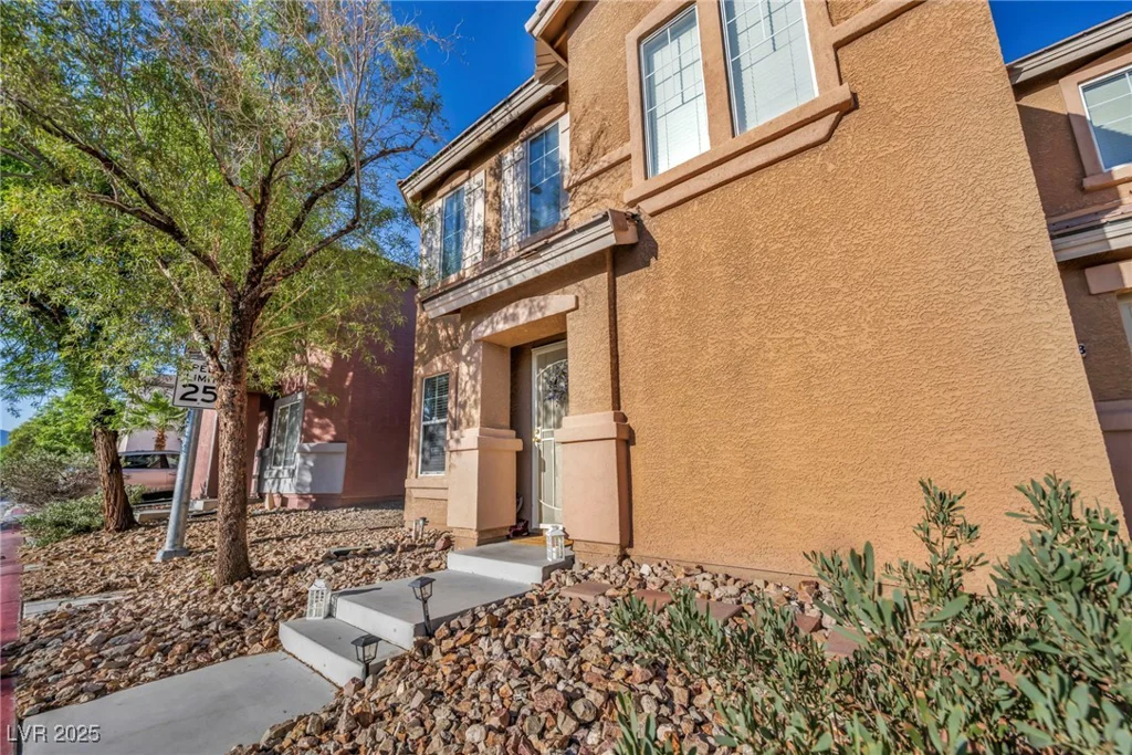 5308 Carlsbad Heights, North Las Vegas, NV 89081