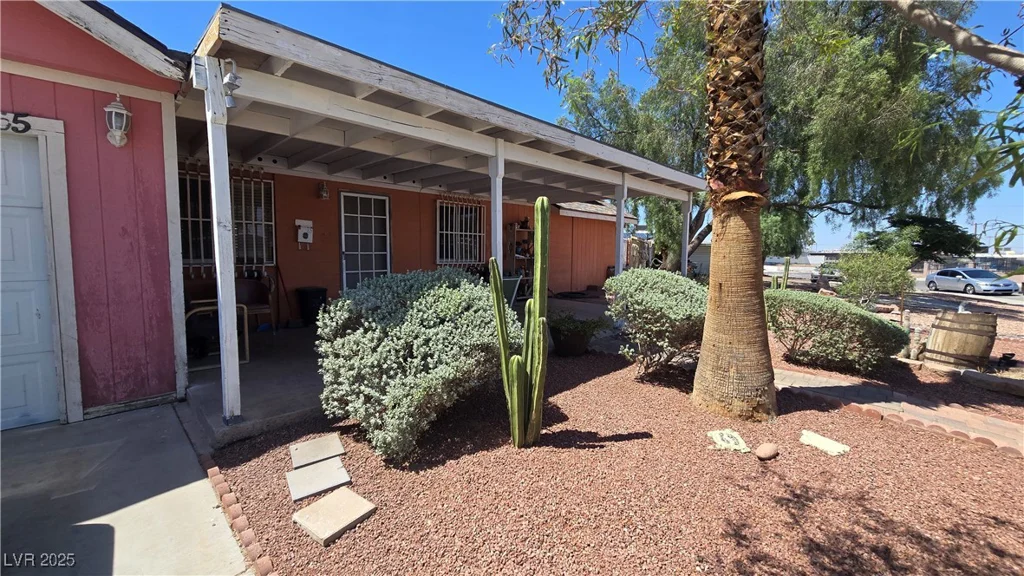 2965 Palma Vista, Las Vegas, NV 89169