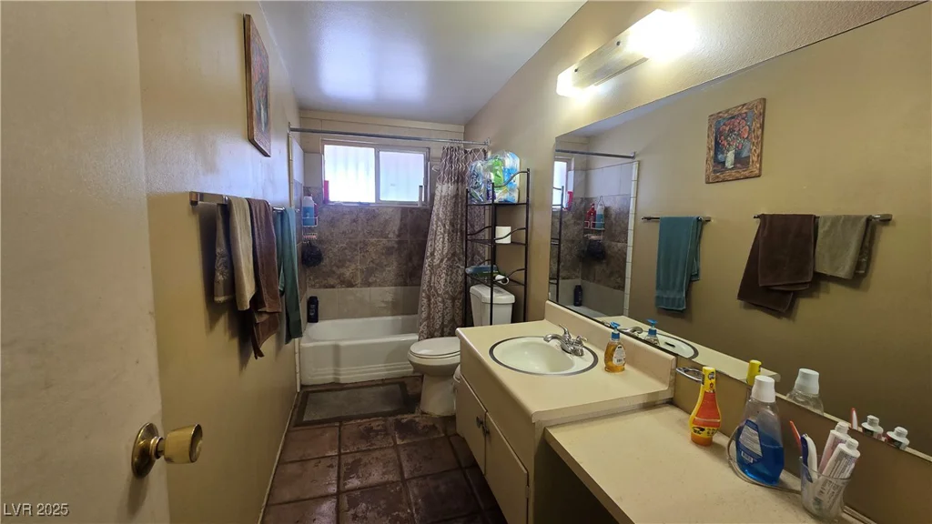 2965 Palma Vista, Las Vegas, NV 89169