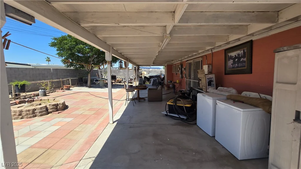 2965 Palma Vista, Las Vegas, NV 89169