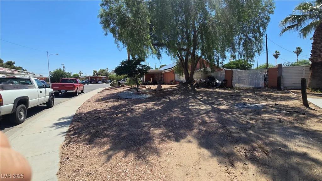 2965 Palma Vista, Las Vegas, NV 89169