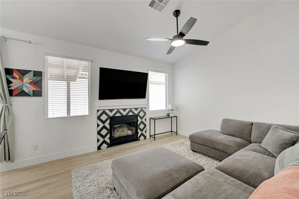 201 Crown Imperial, Henderson, NV 89074