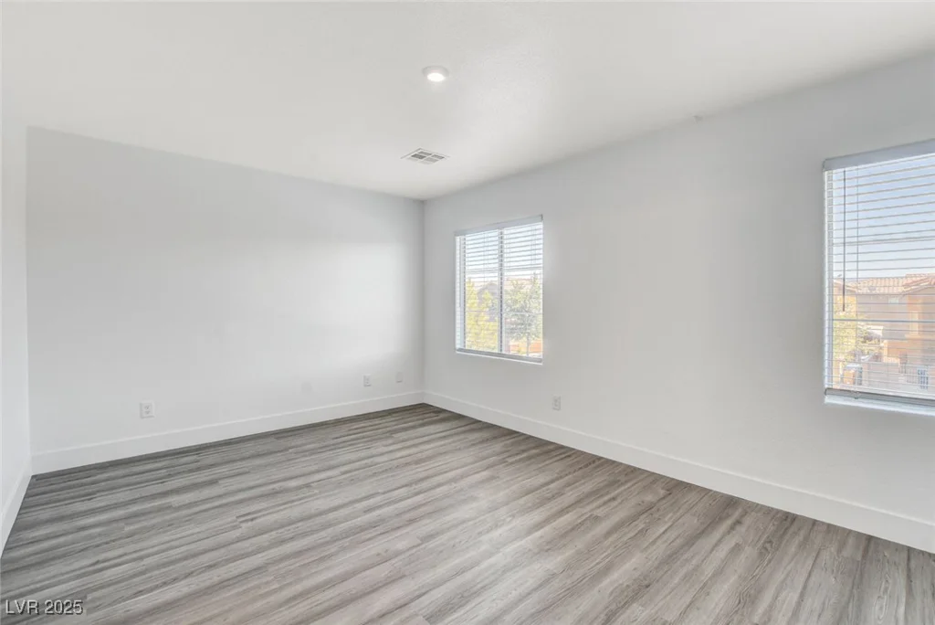 6346 Azurelyn, Las Vegas, NV 89122