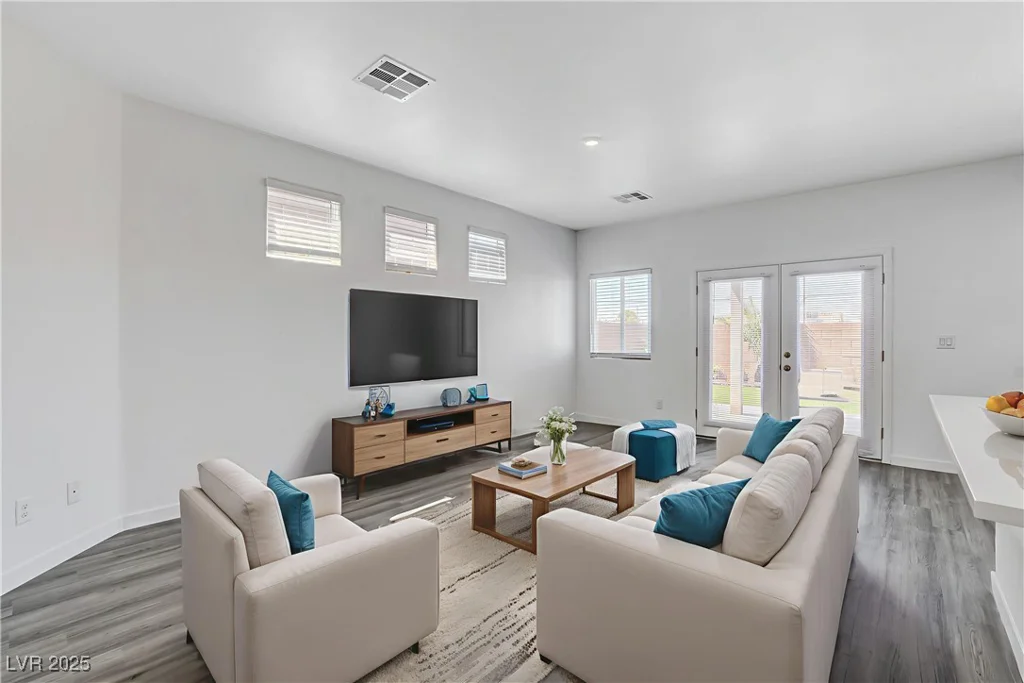 6346 Azurelyn, Las Vegas, NV 89122