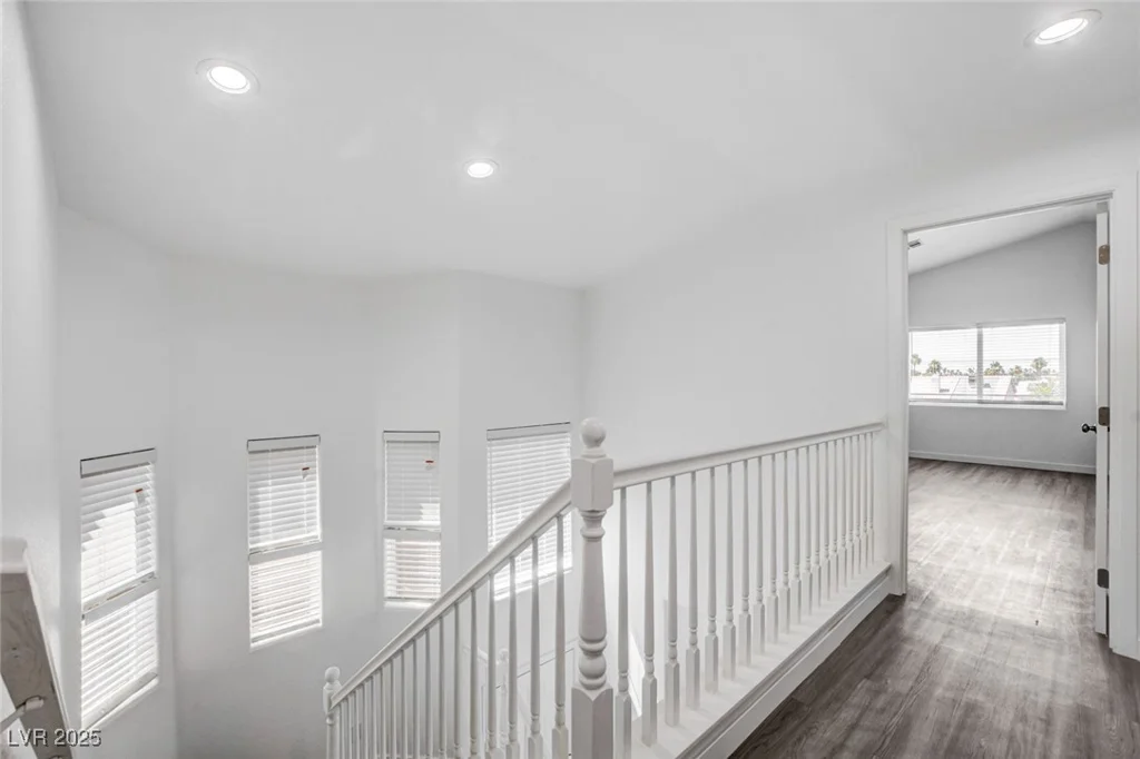 6346 Azurelyn, Las Vegas, NV 89122