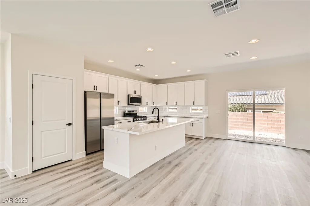 9712 Rocket Grove, Las Vegas, NV 89178