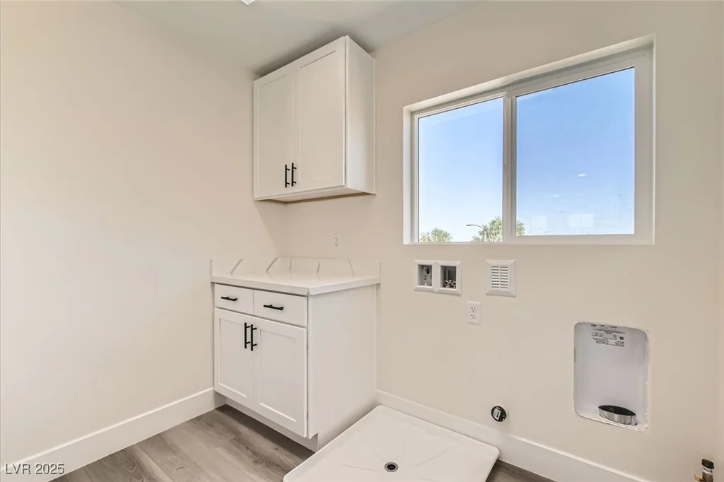 9712 Rocket Grove, Las Vegas, NV 89178