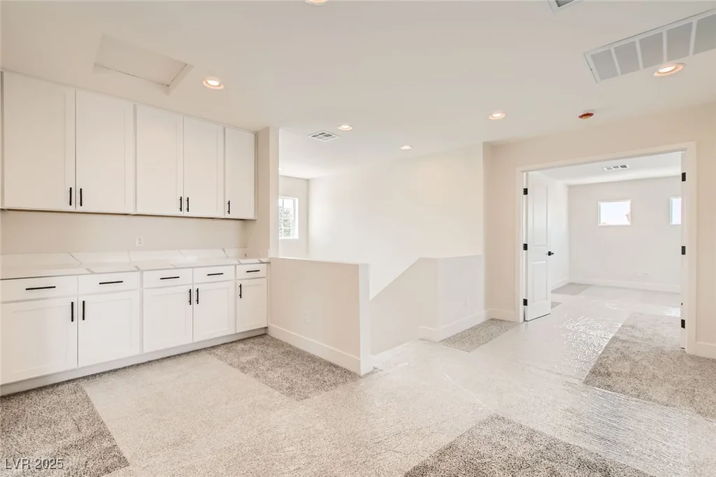 9712 Rocket Grove, Las Vegas, NV 89178