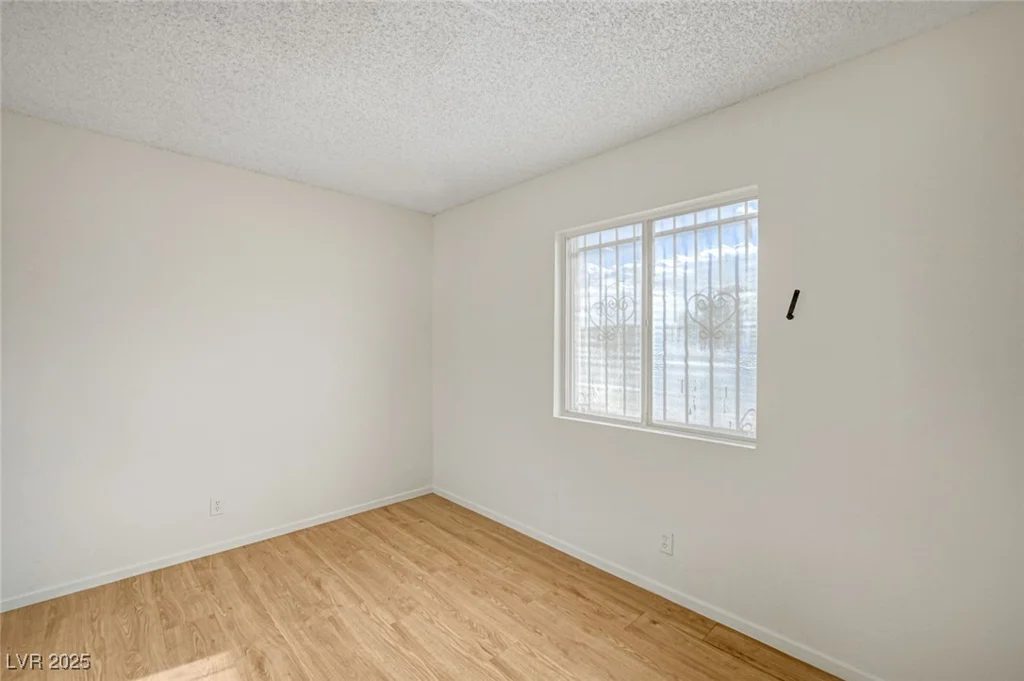 1608 June, North Las Vegas, NV 89032