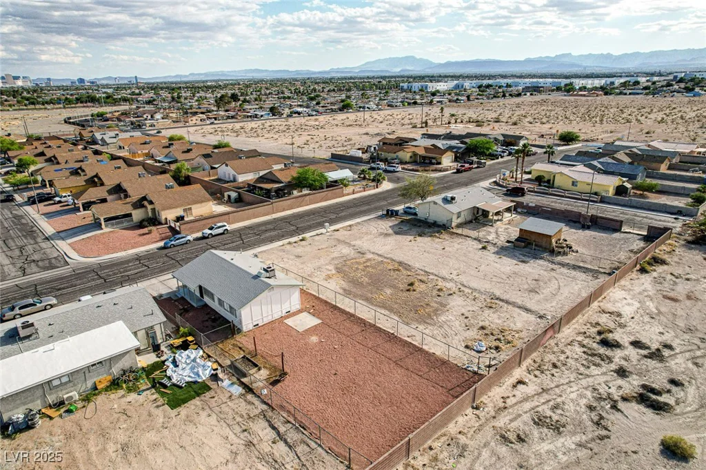 1608 June, North Las Vegas, NV 89032