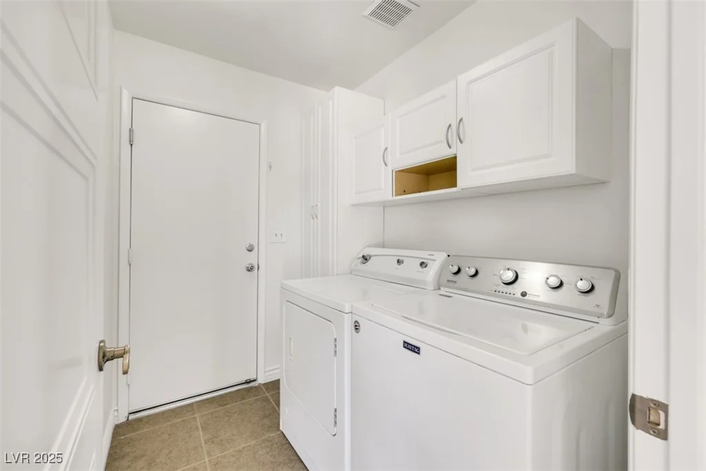 124 Wynntry, Henderson, NV 89074