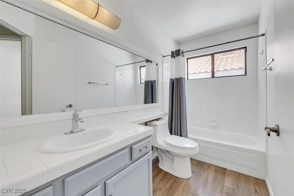 124 Wynntry, Henderson, NV 89074