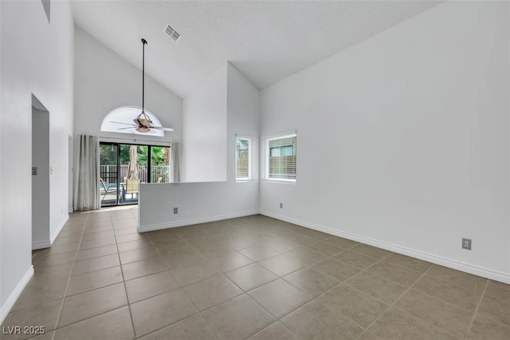 124 Wynntry, Henderson, NV 89074