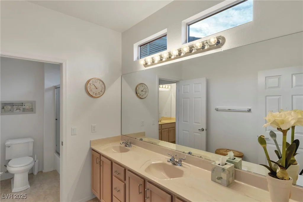 585 Mountain Links, Henderson, NV 89012