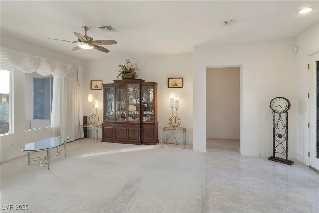585 Mountain Links, Henderson, NV 89012