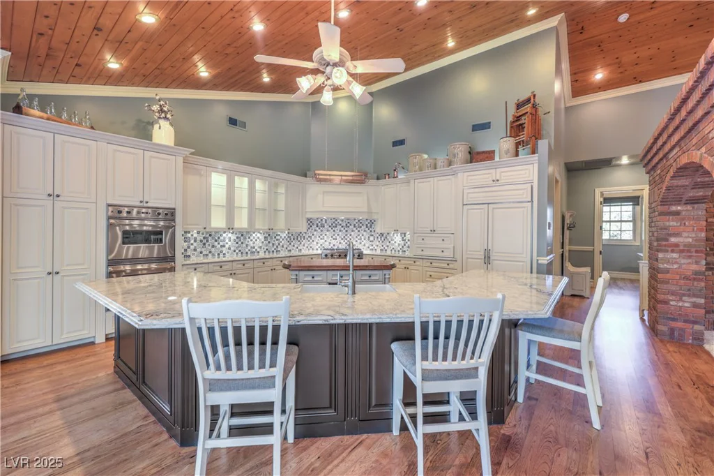 5110 Valadez, Las Vegas, NV 89149