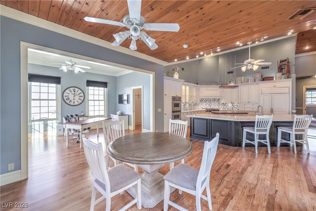 5110 Valadez, Las Vegas, NV 89149