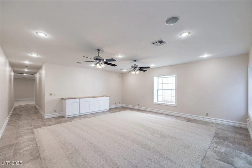 5110 Valadez, Las Vegas, NV 89149
