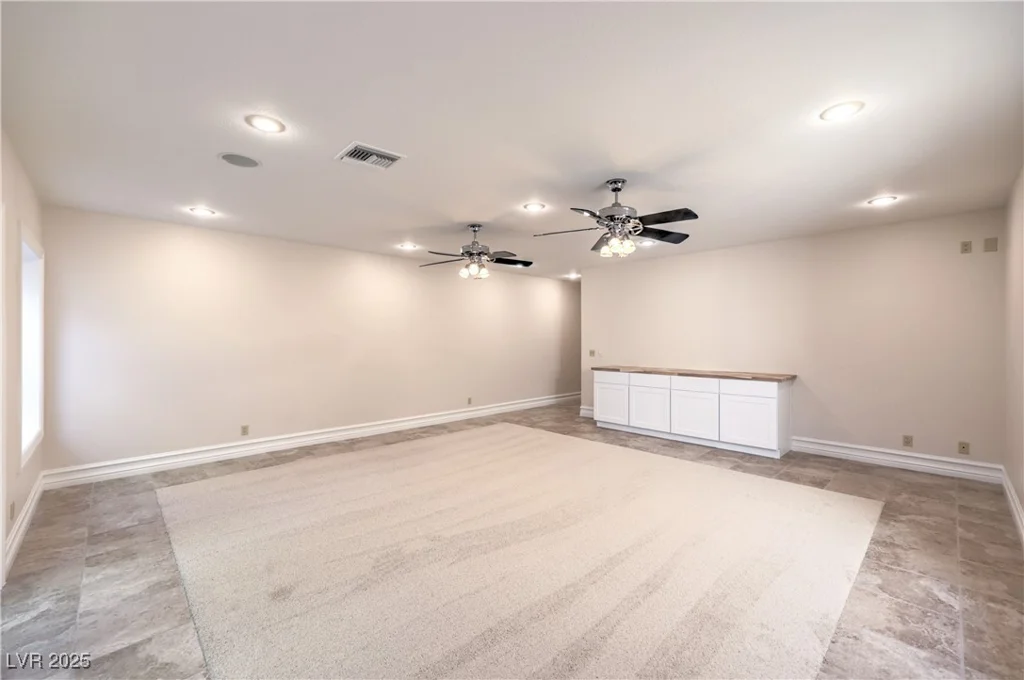 5110 Valadez, Las Vegas, NV 89149