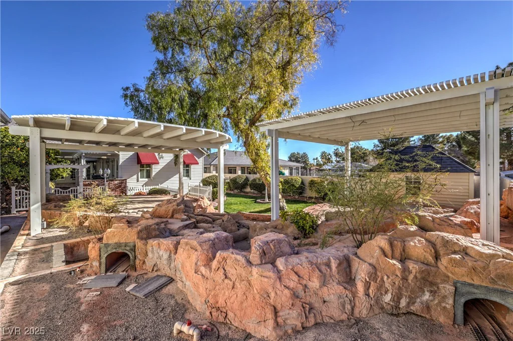 5110 Valadez, Las Vegas, NV 89149