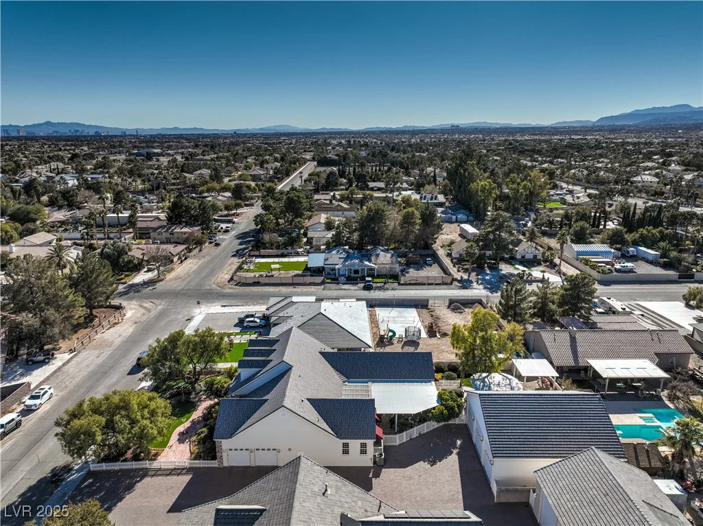 5110 Valadez, Las Vegas, NV 89149