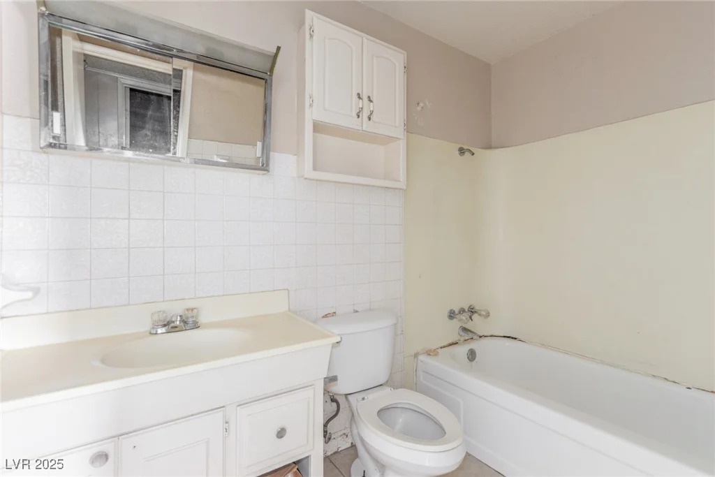 1108 Princess Katy, Las Vegas, NV 89119