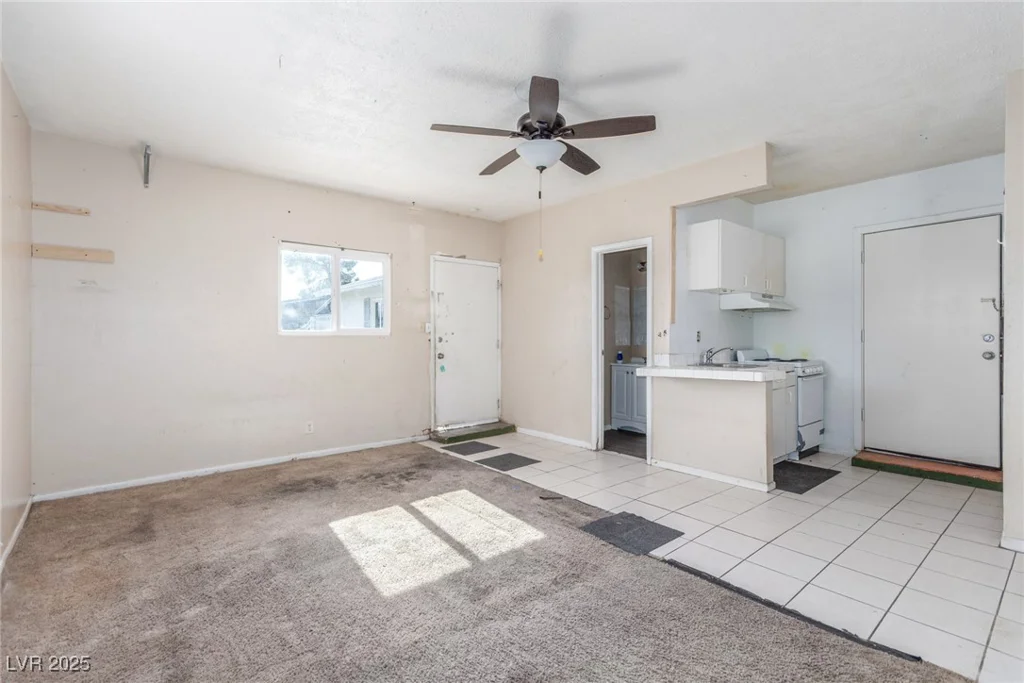 1108 Princess Katy, Las Vegas, NV 89119