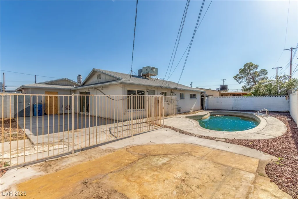 1108 Princess Katy, Las Vegas, NV 89119
